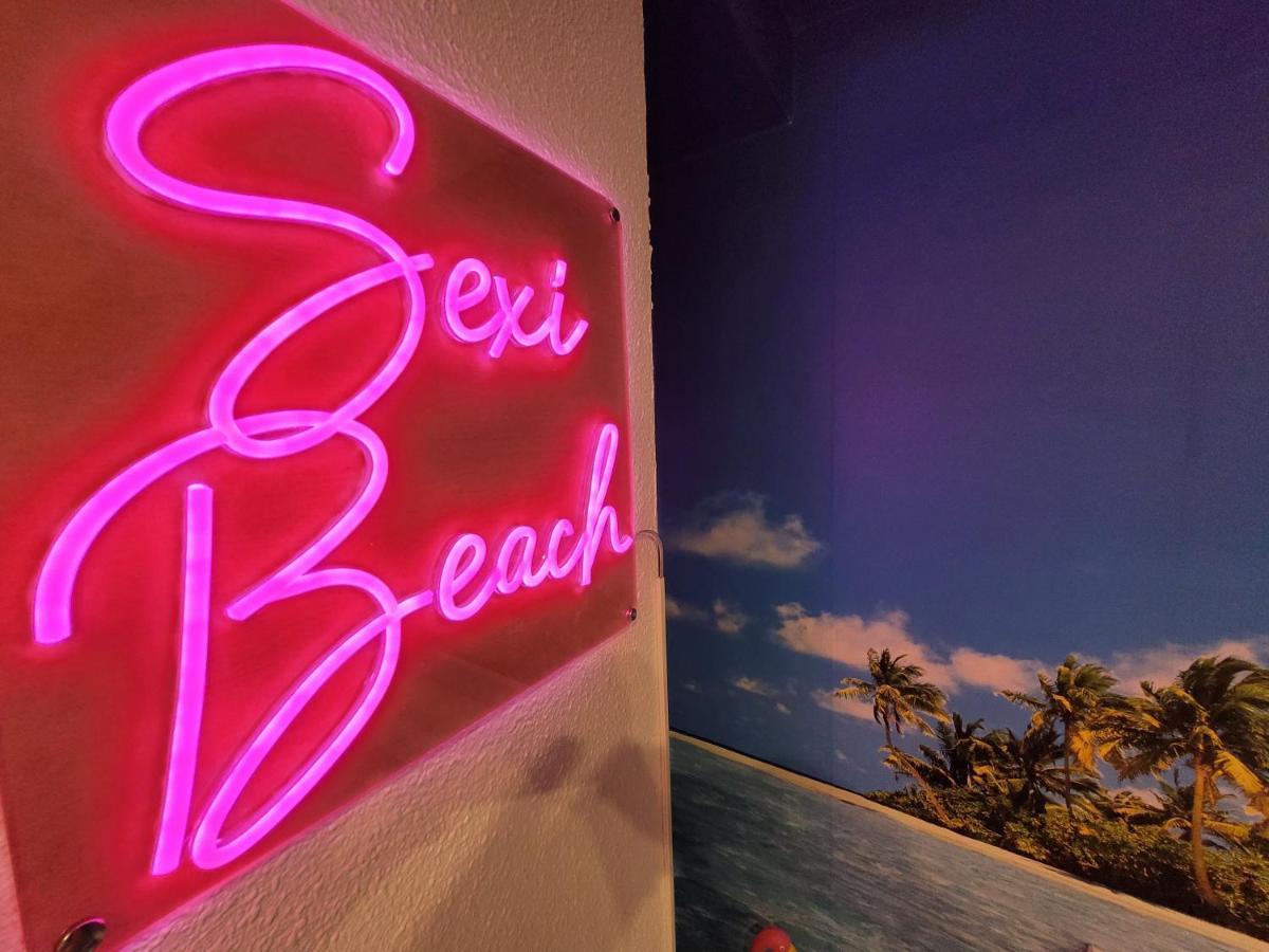 Sexi-Beach Аликанте Екстериор снимка